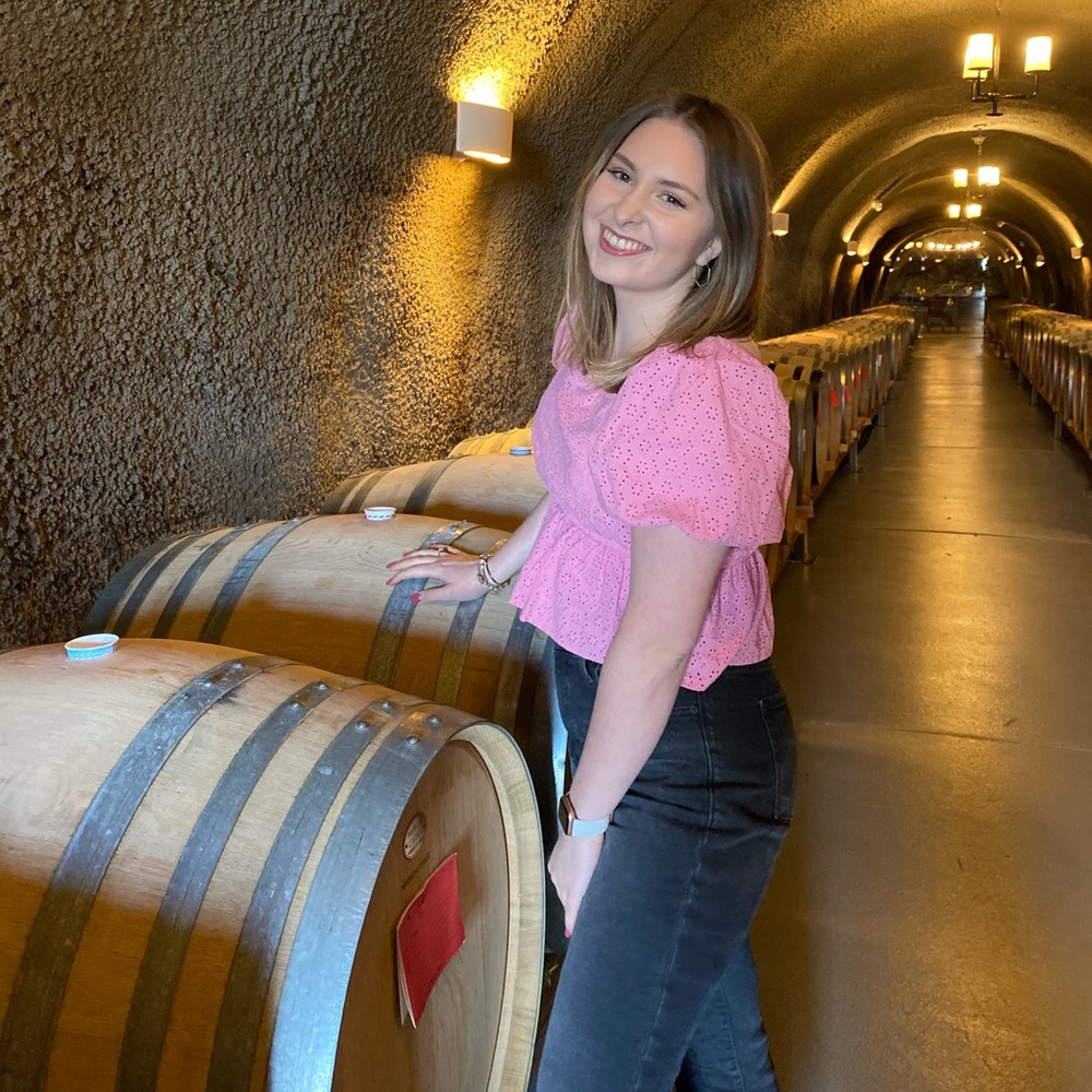 Meet your Posher, Cait